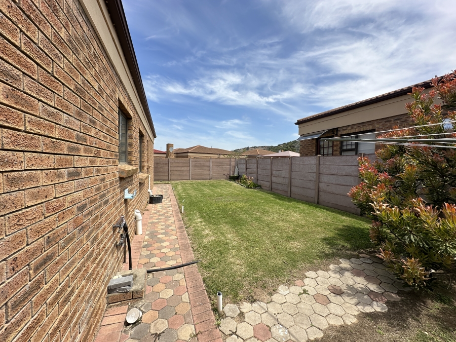 3 Bedroom Property for Sale in Hartenzicht Western Cape